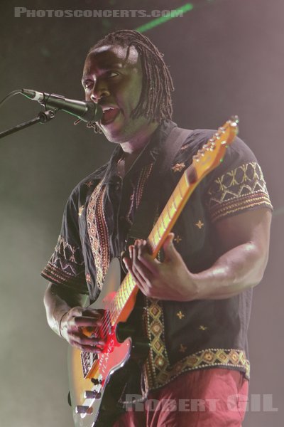 BLOC PARTY - 2022-05-10 - PARIS - Salle Pleyel - Rowland Kelechukwu Okereke